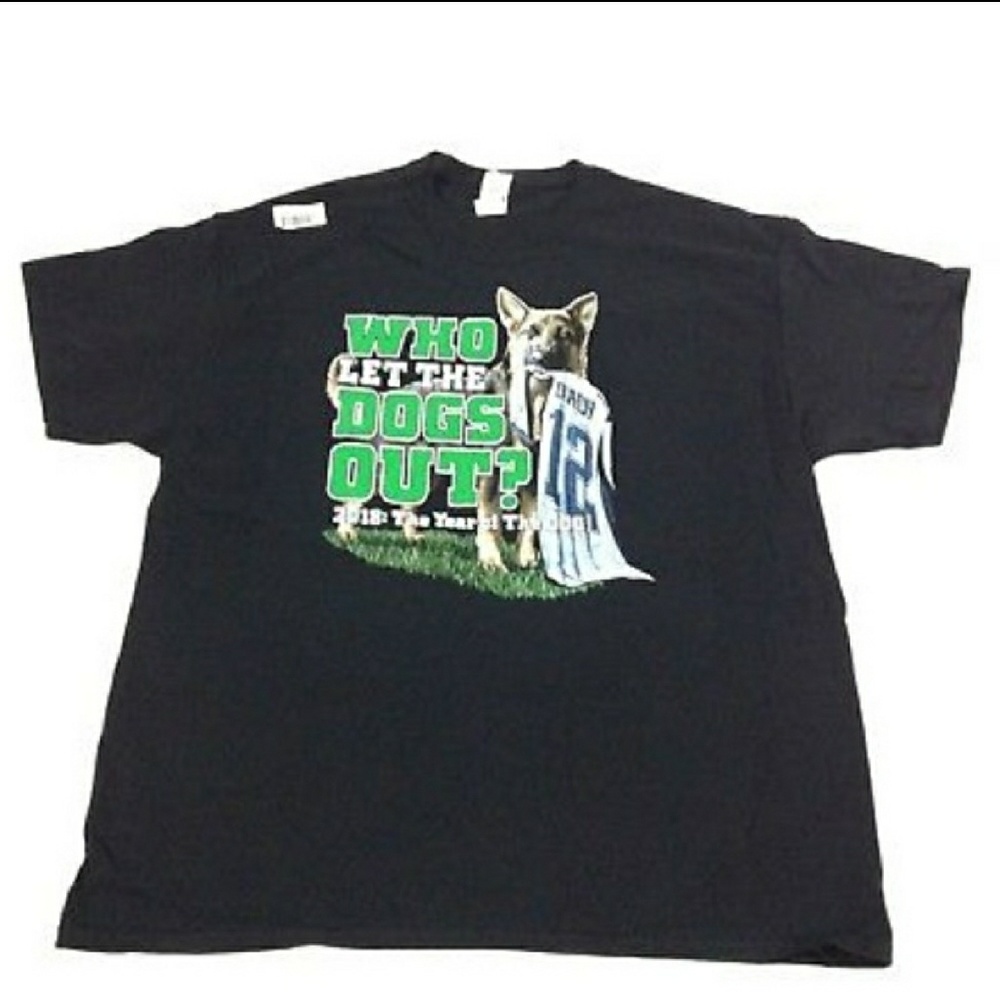 New Philadelphia Eagles Who Let The Dogs Out Tee